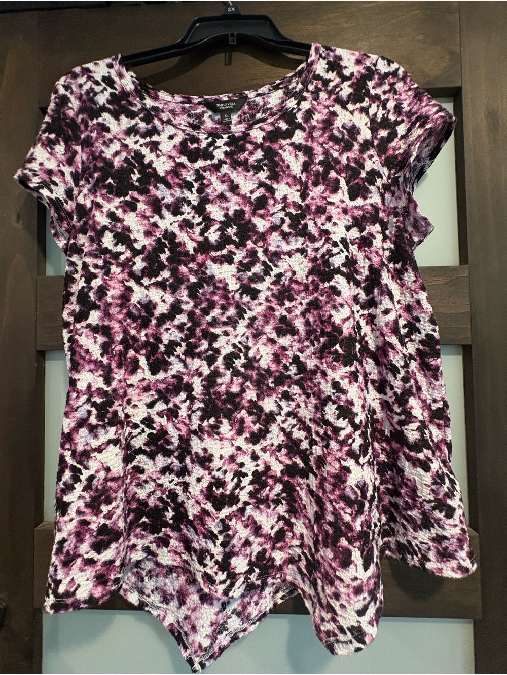 Simply Vera Vera Wang Purple Multi Printed Short Sleeve Tee